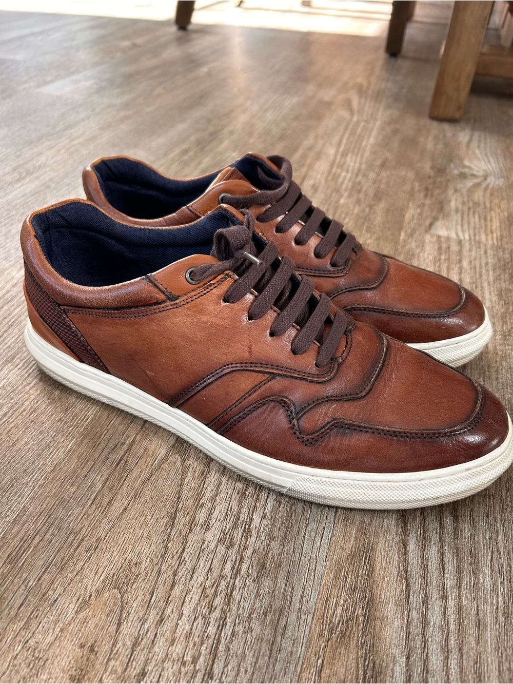 Steve Madden Brown Leather Low-Top Sneakers